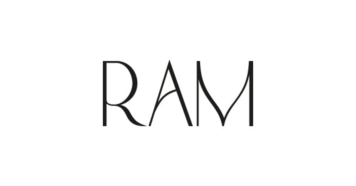About – rebeccaannemaclean.com